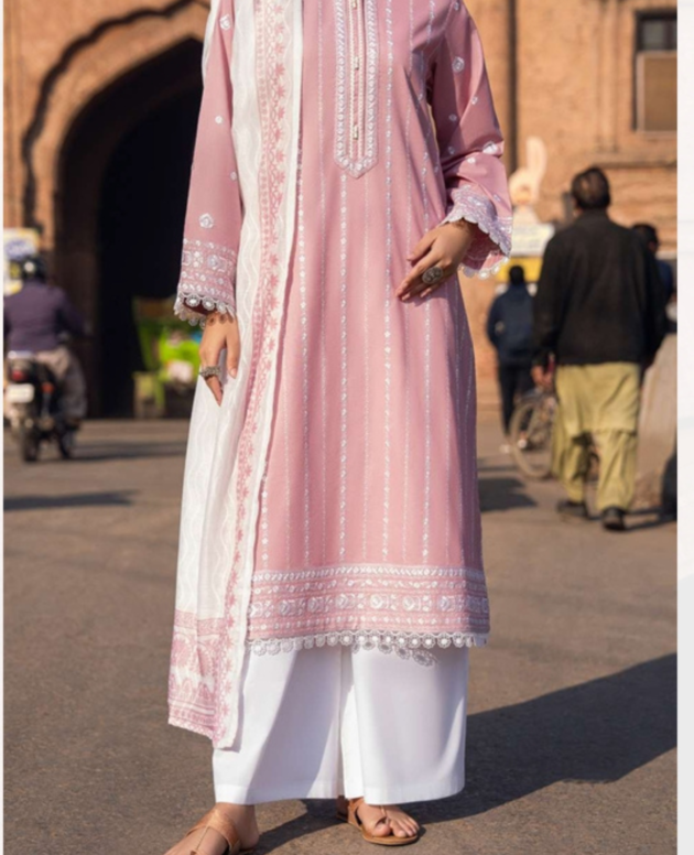 Subtle Pink Jacquard Elegance