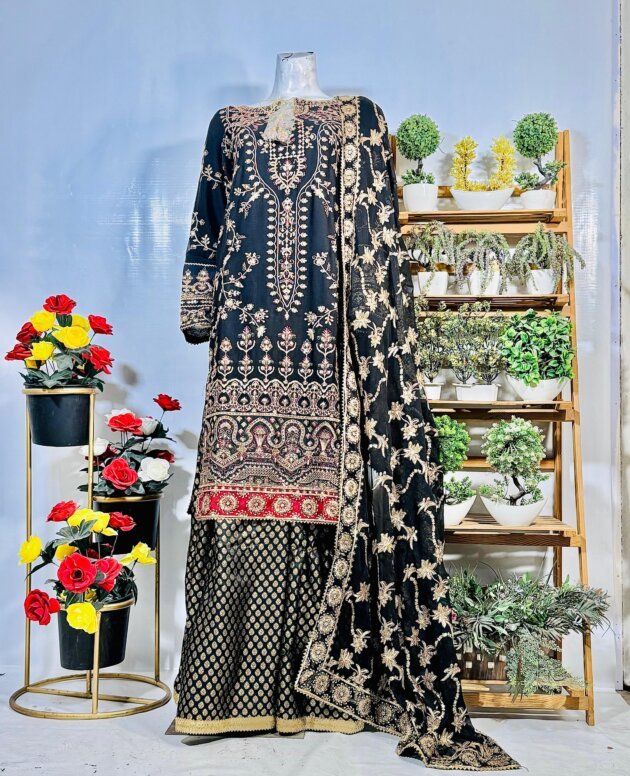 Royal Embroidered Jacquard Suit